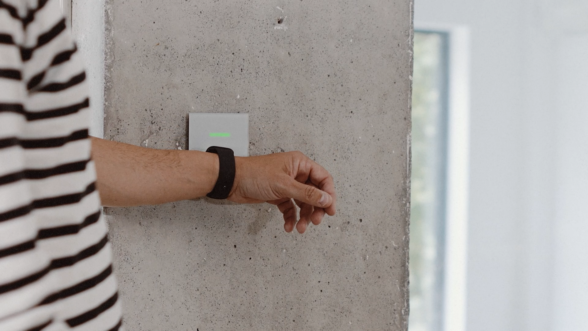 SALTO Glas XS Wandleser