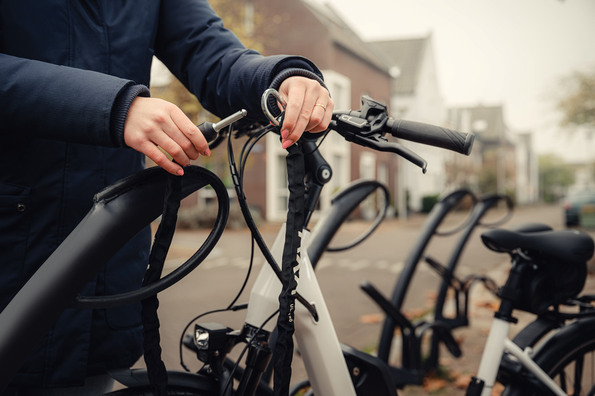 AXA ULC 130/5,5 (in Satteltasche)