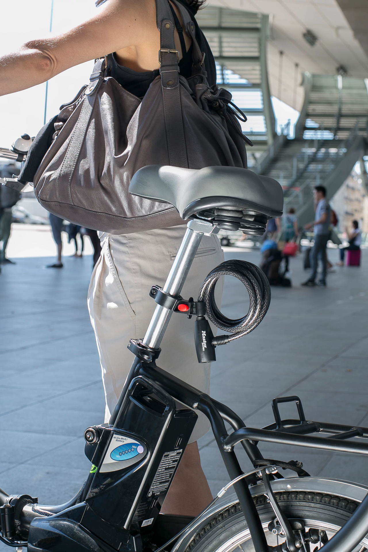 Master Lock 8232EURDPRO Kabelschloss mit Schlüssel 1,8 m lang